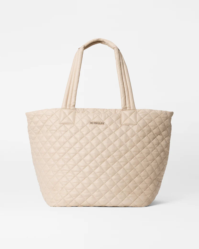 Medium Metro Tote Deluxe - Buff
