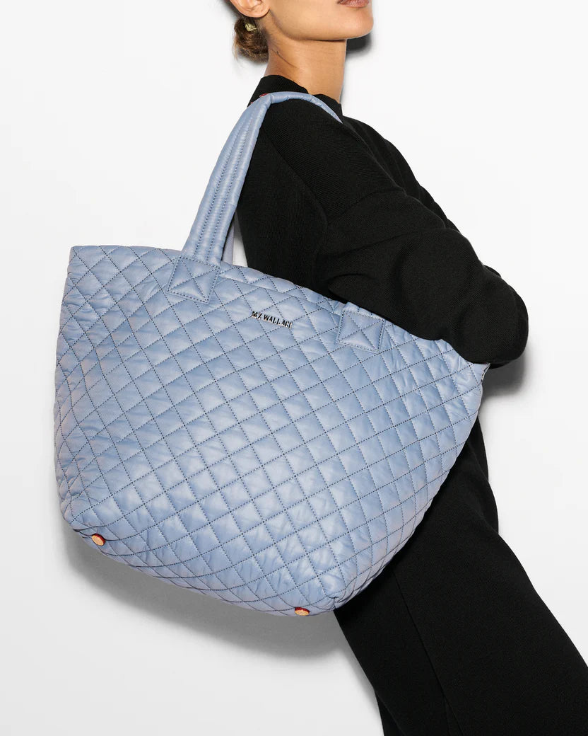 Medium Metro Tote Deluxe - Stone Blue