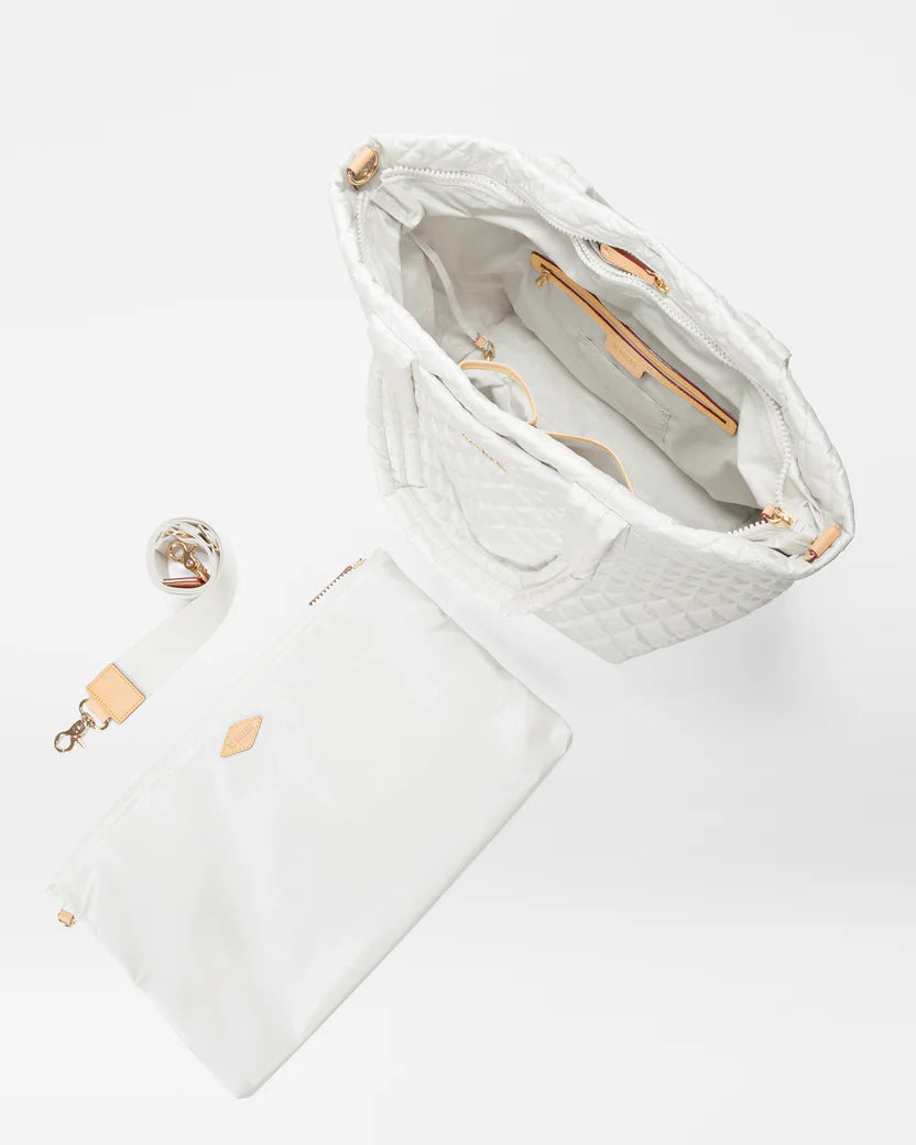 Medium Metro Tote Deluxe - Pearl Metallic