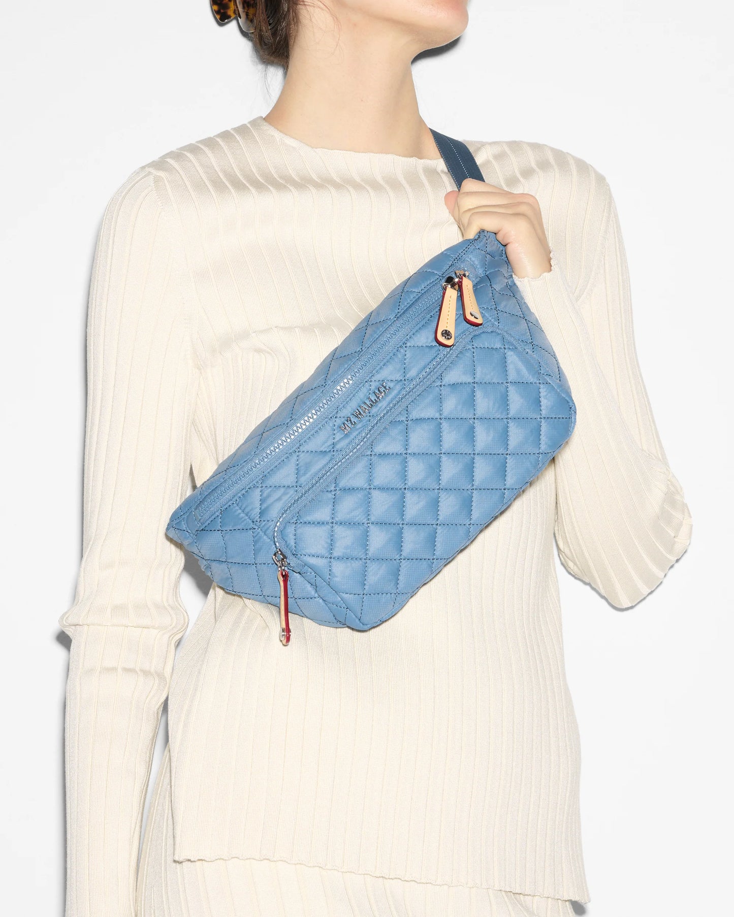 Metro Sling XL - Cornflower blue