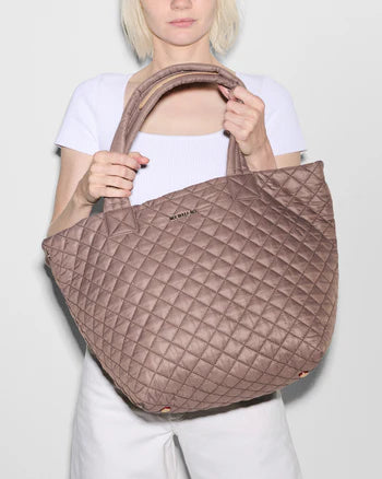 Medium Metro Tote Deluxe - Mauve