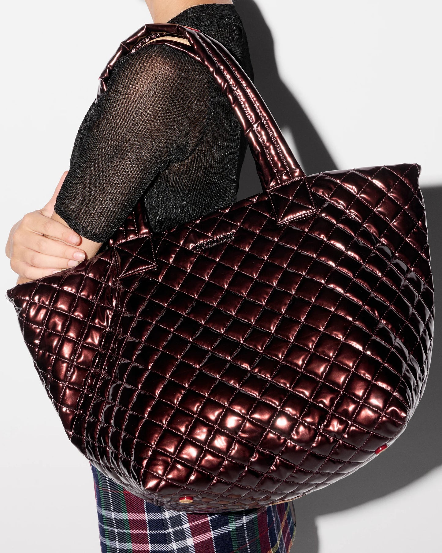 Medium Metro Tote Deluxe - Bordeaux