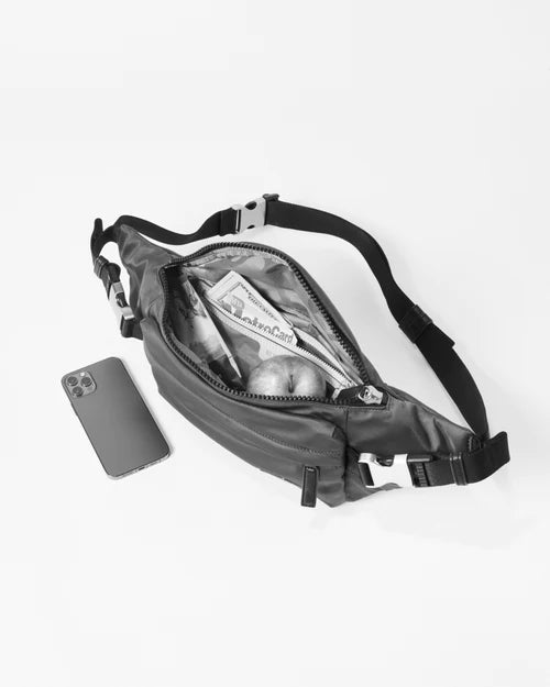 BLEECKER CONVERTIBLE SLING-BLACK-L